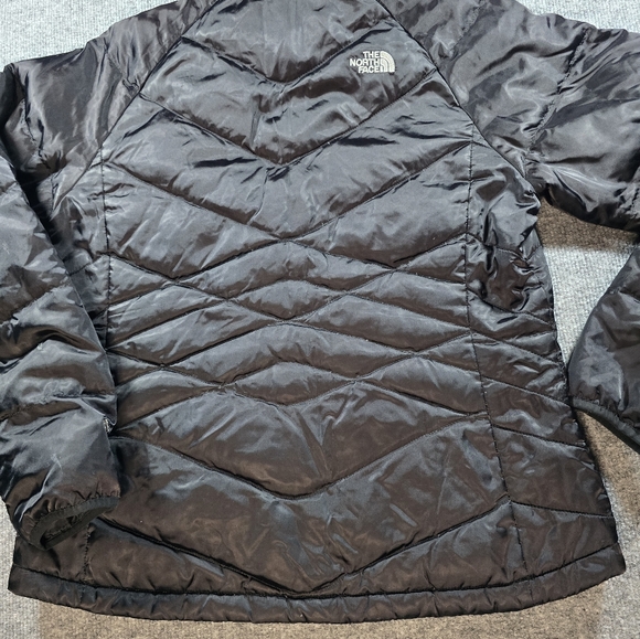 The North Face Women's Aconcagua Black Puffer Jacket 550 goose down Sz L - Picture 6 of 6